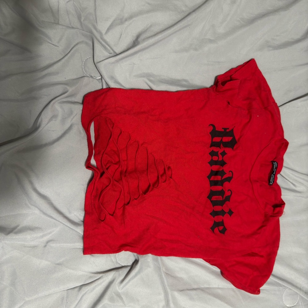 Red shirt